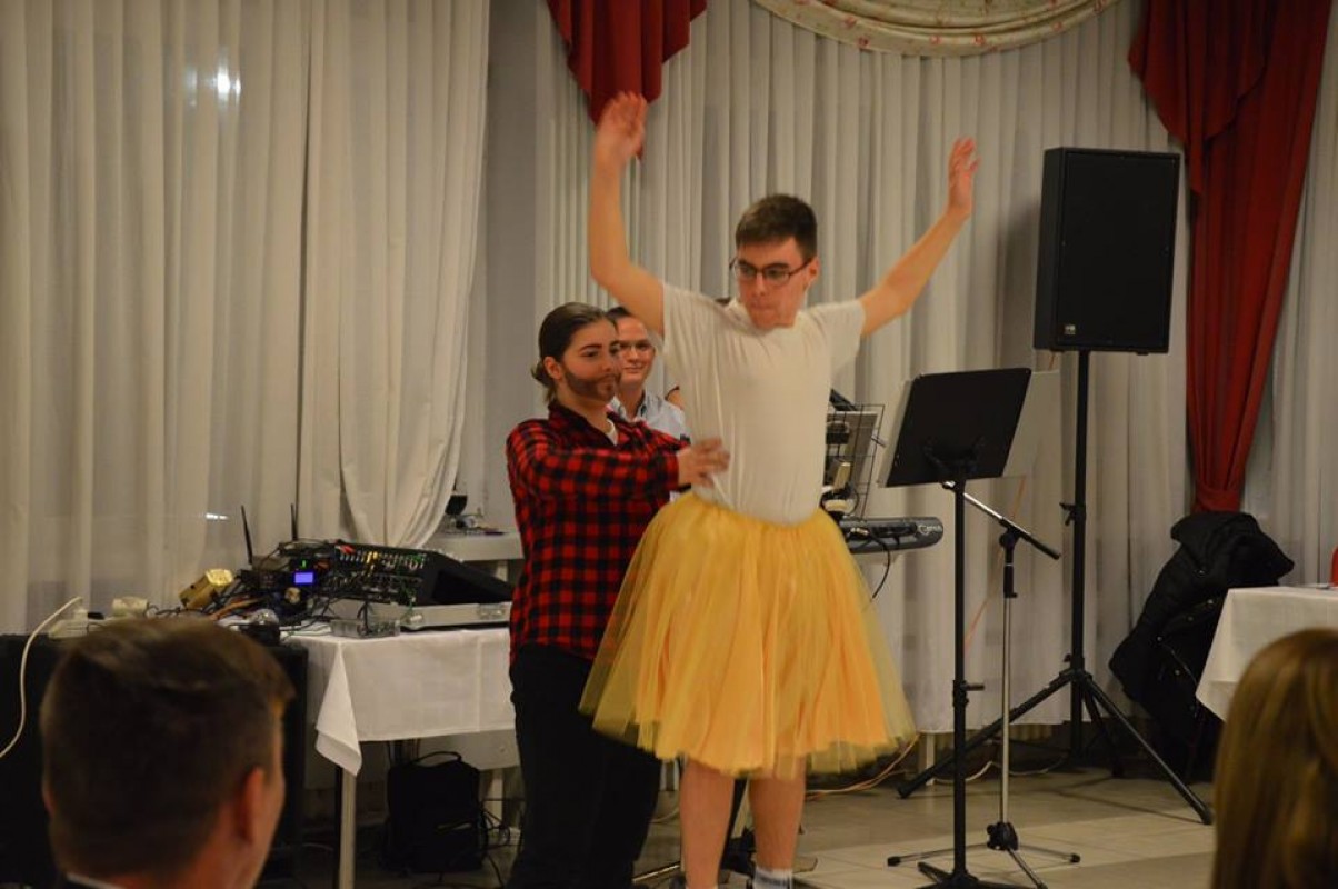 Jótékonysági bál volt a Sipkayban