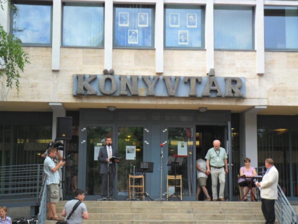 Ünnepi Könyvhét és Gyermekkönyvnapok - Videóval