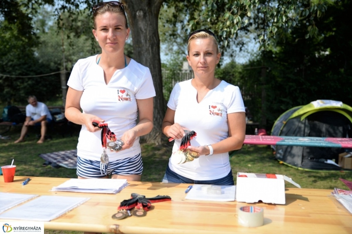 Strandbirkózás Sóstón