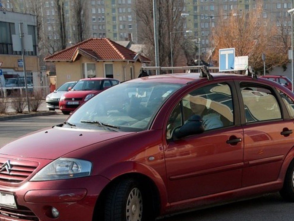 Jogsit akarsz? Ingyenes lesz a KRESZ!