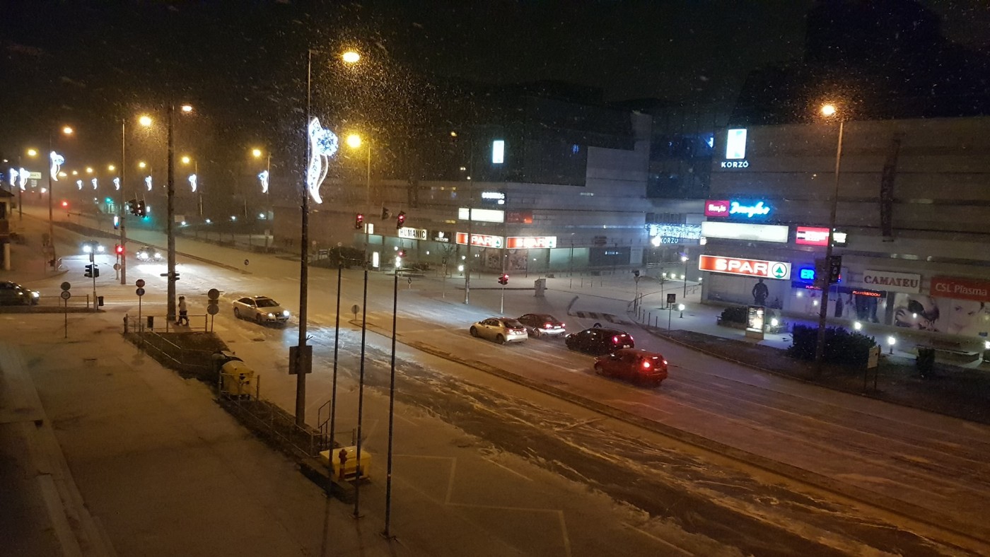 Egyre jobban szakad a hó Nyíregyházán!