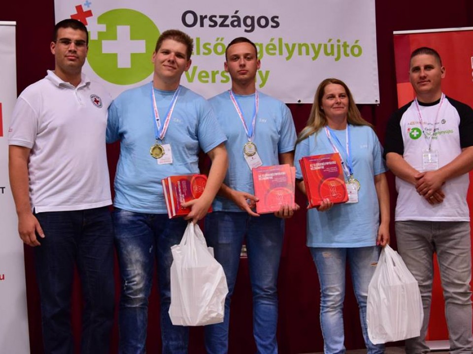 Újabb versenyt nyertek a zaysok