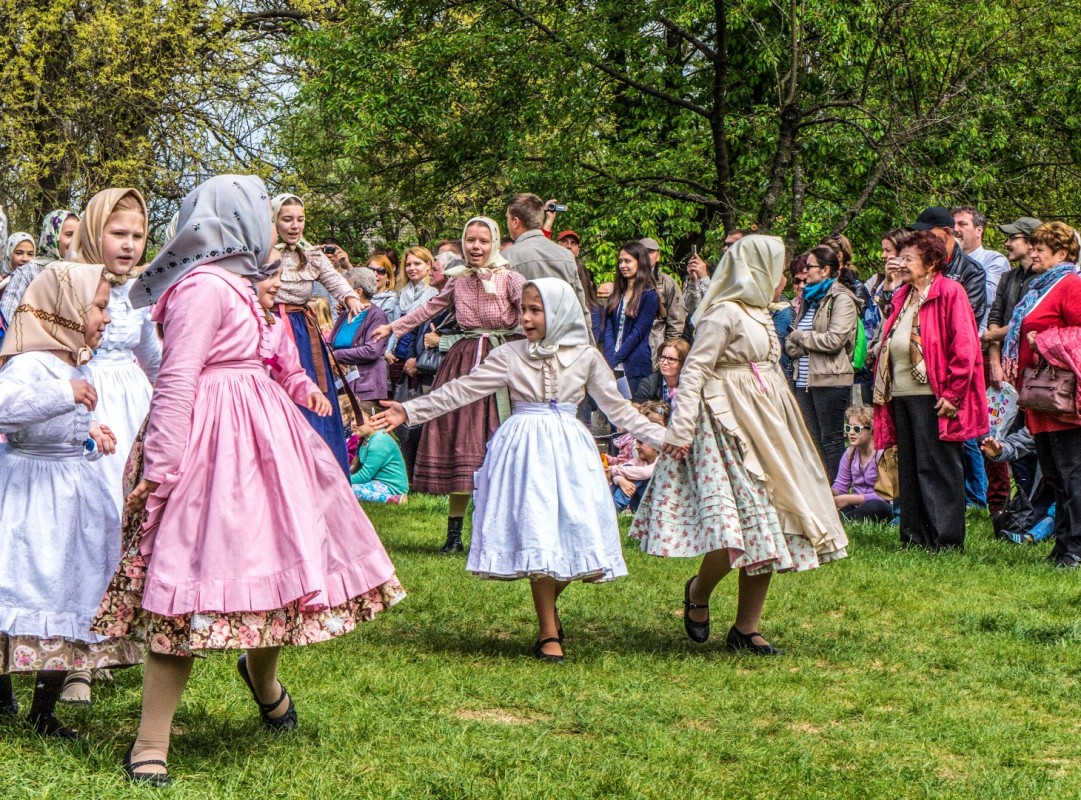 FALUSI MAJÁLIS A SKANZENBEN - GALÉRIA