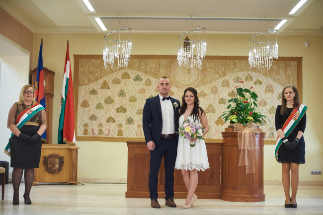 Helyi hírek  Szeretne még az idén házasságot kötni?-Akciót hirdet a hivatal a szándék bejelentésére