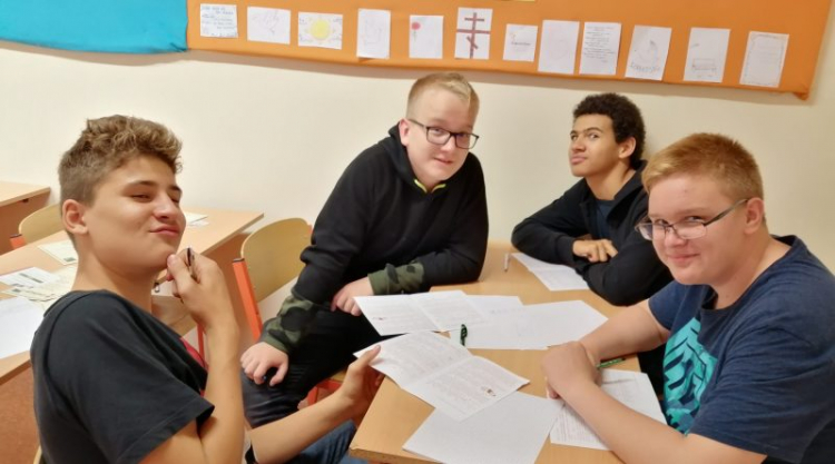Nemcsak a diákok jók matekból a Szent Imrében…