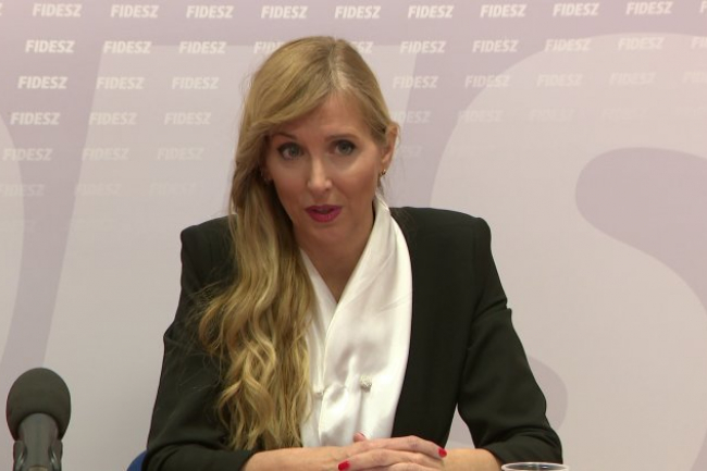 A gyermek szexuális nevelése kizárólag a szülő dolga és joga – hangsúlyozta dr. Szabó Tünde (FIDESZ-KDNP), Nyíregyháza országgyűlési képviselője