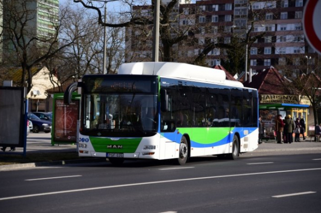 Kedvezőbb menetrendek, új autóbuszok, könnyebben elérhető jegyek, bérletek