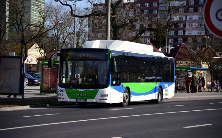 Kedvezőbb menetrendek, új autóbuszok, könnyebben elérhető jegyek, bérletek