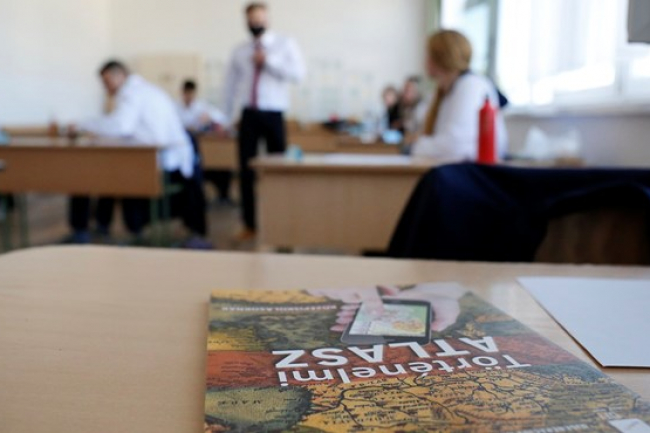 Milyen középiskolai jegyek számítanak a felvételin?
