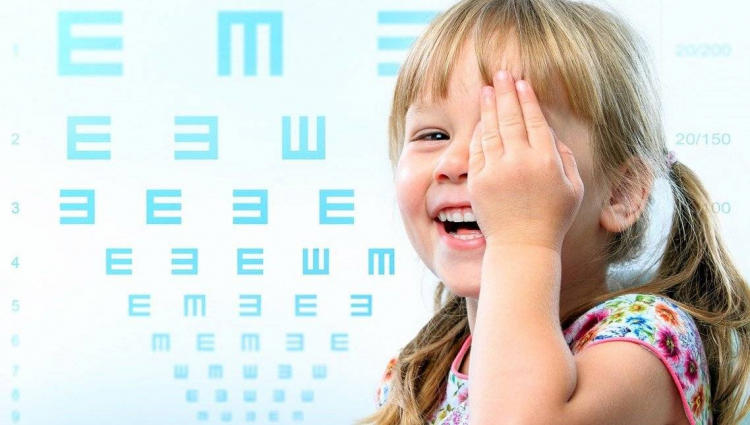 Pályázat általános iskolák részére – Szemészeti szűrővizsgálat a Látás Világnapja alkalmából