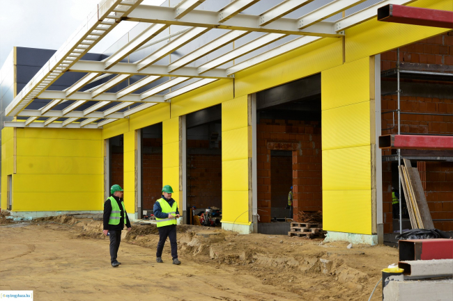 Jó ütemben halad az új autóbusz telephely építése a Tiszavasvári úton