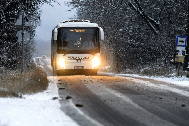 Zajlik a téli felkészülés a Volánbusznál