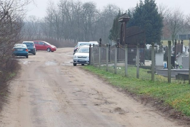 Szilárd burkolatú út építésének tervezési szakasza indul a Temető utcán