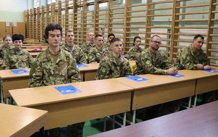 Újabb alapkiképzés kezdődött a területvédelmi ezrednél