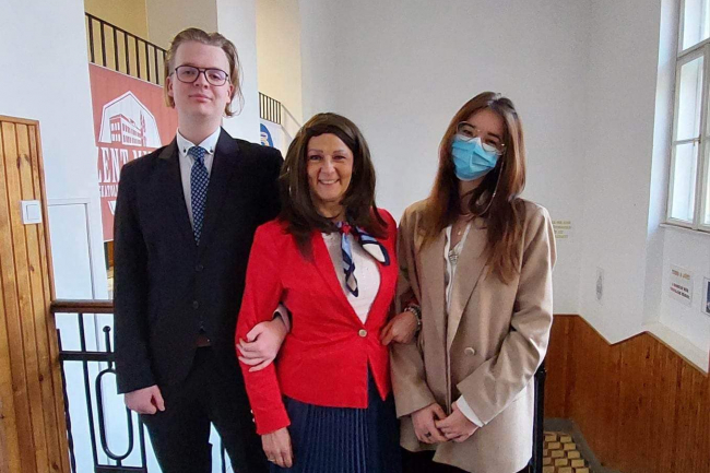 Végzősök sikerei magyar nyelvből a Kölcseyben