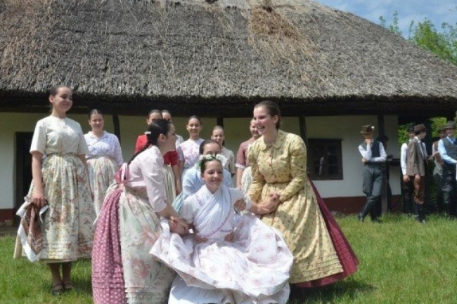 Pünkösdi Sokadalom a Sóstói Múzeumfaluban