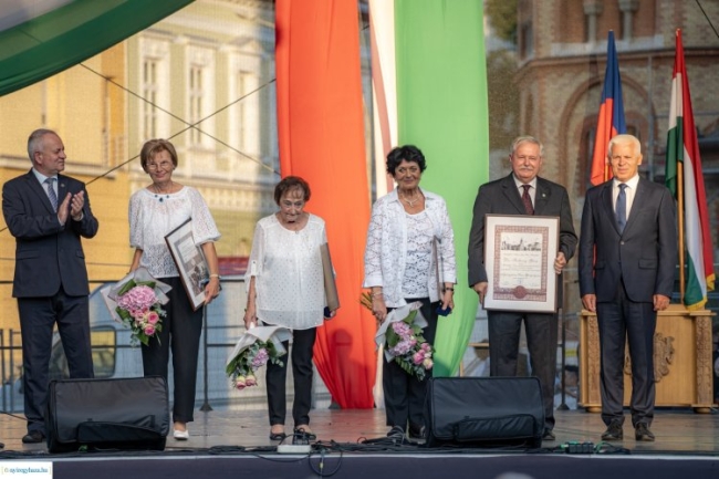 Átadták a díjakat és elismeréseket idén augusztus 20-án is