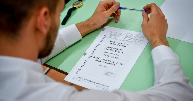 Ekkor lesznek a tavaszi érettségik 2024-ben