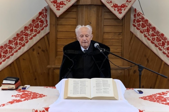 Nagytiszteletű Szabó Zoltán református lelkész 100 esztendős