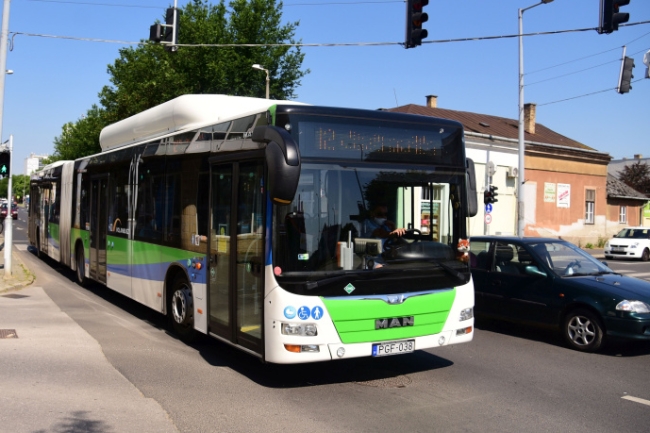 Az Északi körút törzsvonala – Ismerje meg a 12-es „városnéző” járatot