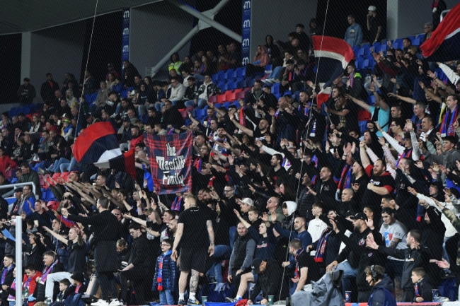 Pénteken rangadó a Stadionban!