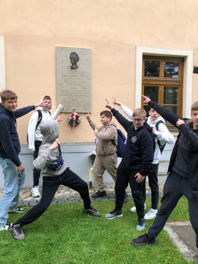 Határtalan élmények - a Felvidéken jártak a Szent Imre diákjai