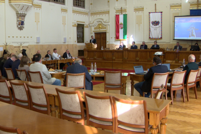 Közgyűlés – Újabb vármegyei elismerés Kapu Tibornak