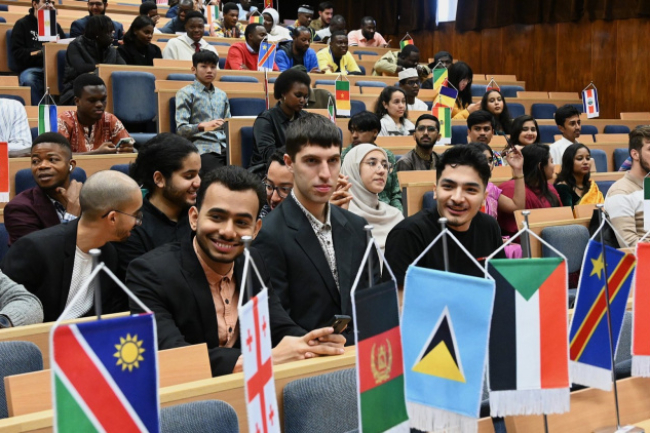 Nemzetközi találkozó – A külföldi hallgatókat köszöntötték az egyetemen