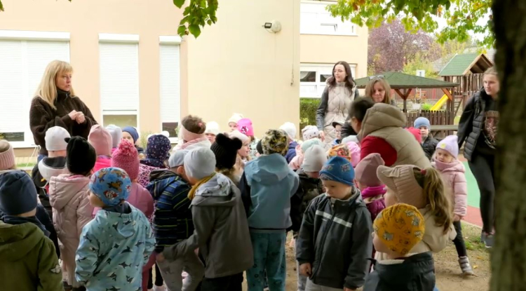 „Játékosan tanulják a jövőt” – Élményalapú környezetvédelmi program járja az óvodákat és iskolákat