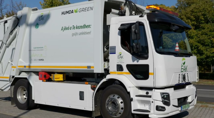 Elektromos kukásautókkal gyűjtik a hulladékot Nyíregyházán – az ÉAK Nonprofit Kft. tapasztalatai a jövő technológiájáról