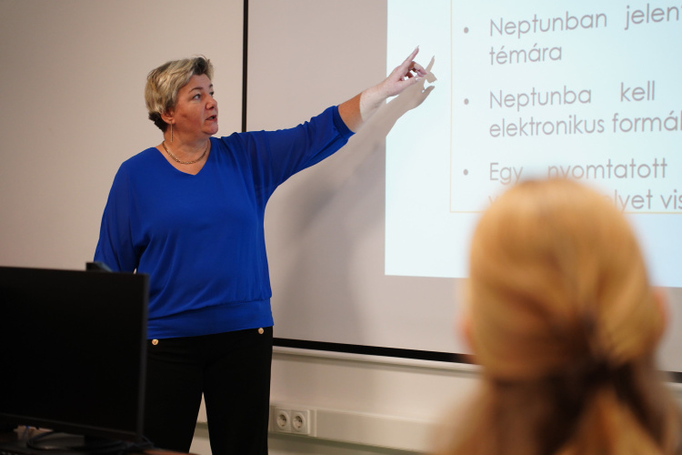 Etikus és felelős mesterséges intelligencia-használat a szakdolgozatírásban