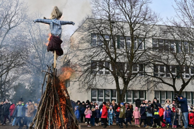 Elűzték a telet - a Kazinczyban már tudják, hogy a kertek alatt a tavasz