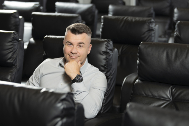 Telt házas előadások, sikeres premierek, nyári tervek a Móricz Zsigmond Színházban