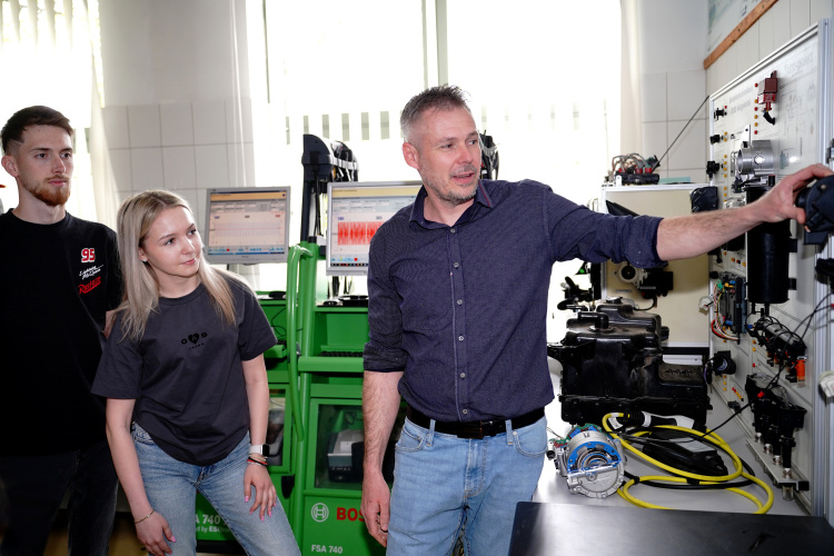 Új e-mobilitás szakirány indul a Nyíregyházi Egyetemen