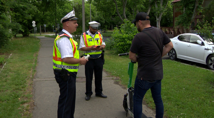 Roadpol „2Wheelers” – Ellenőrzik a két keréken közlekedőket
