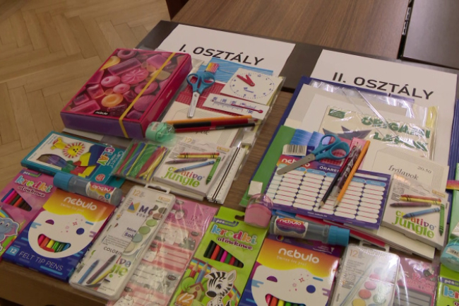 Iskolakezdés – Számos területen támogatja a családokat az önkormányzat